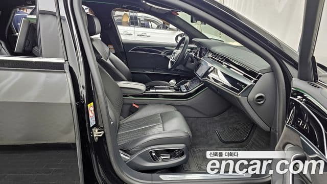 Audi A8 (D5) 55 TFSI Quattro LWB, 2021 11