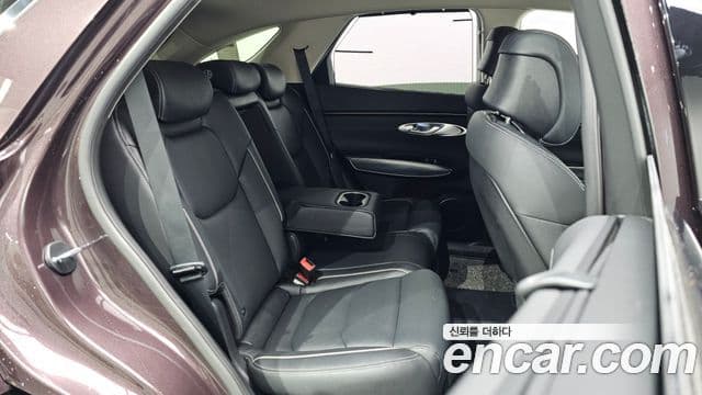 Genesis GV70, 2021 12