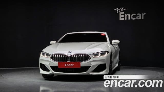 BMW 8시리즈 (G15) 840i xDrive M Sport купе, 2022 3