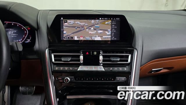 BMW 8시리즈 (G15) 840i xDrive M Sport купе, 2022 14