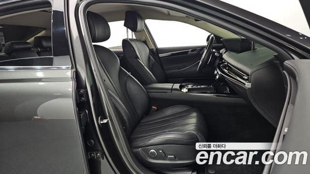 Genesis G80 (RG3) бензин 2.5 турбо AWD, 2022 10