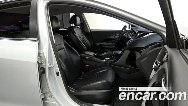 Hyundai Grandeur HG Executive, 2011 11