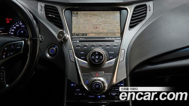 Hyundai Grandeur HG Executive, 2011 14