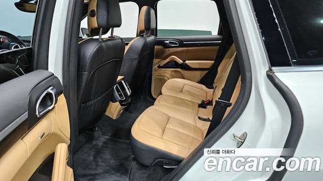 Porsche New Cayenne 958, 2016 12