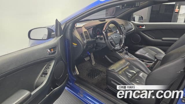 Kia K3 купе Noblesse, 2015 10