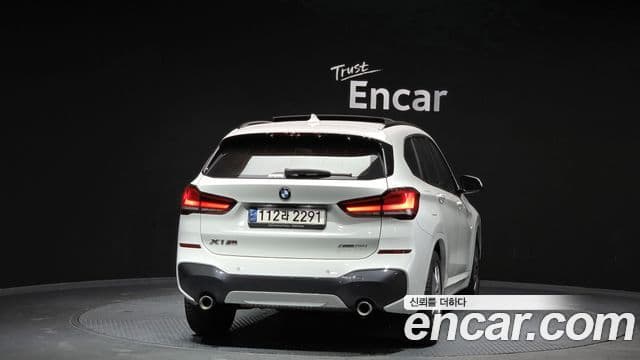 BMW X1 (F48) xDrive 20i M Sport, 2021 4