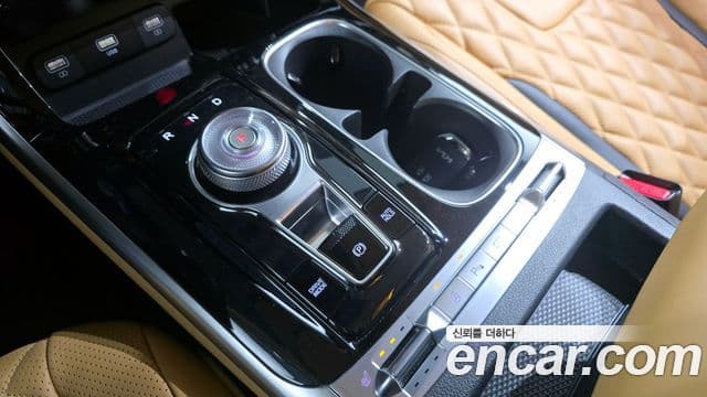 Kia Carnival 4세대 бензин 9인승 High Limousine(компания по спецнадстройкам), 2023 9