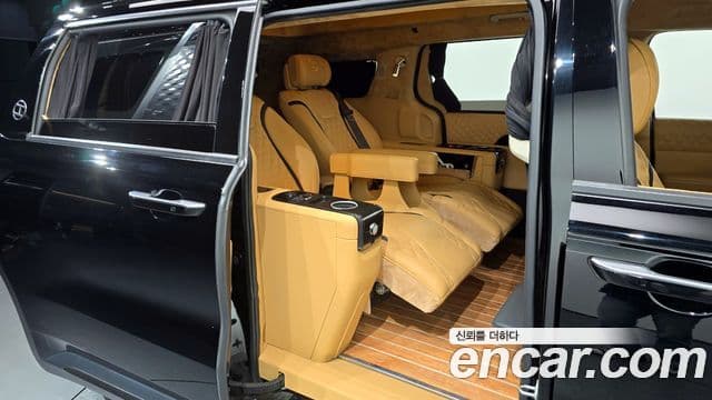 Kia Carnival 4세대 бензин 9인승 High Limousine(компания по спецнадстройкам), 2023 12