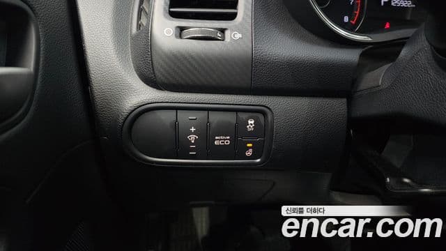 Kia K3 Luxury, 2015 17