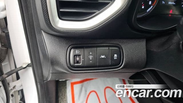 Hyundai Venue Modern, 2020 14