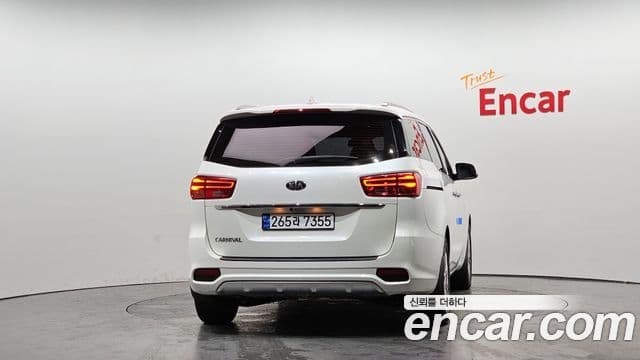Kia The / новый New Carnival Prestige, 2019 4