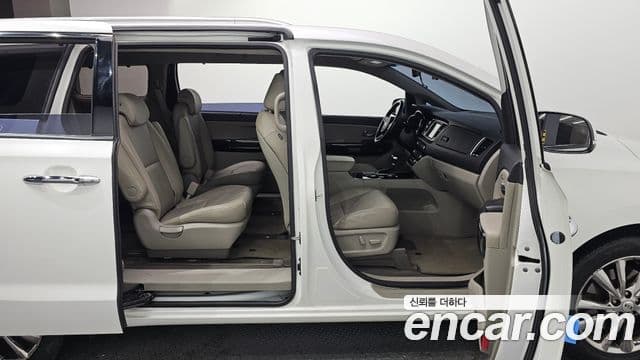 Kia The / новый New Carnival Prestige, 2019 11