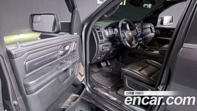 Dodge 램픽업, 2021 17