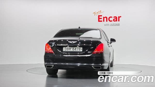 Genesis EQ900 Prestige, 2018 4