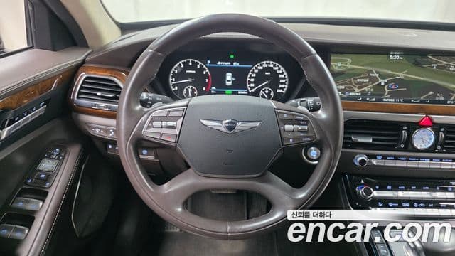 Genesis EQ900 Prestige, 2018 13