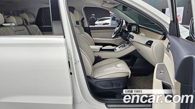 Hyundai Palisade Prestige, 2022 10