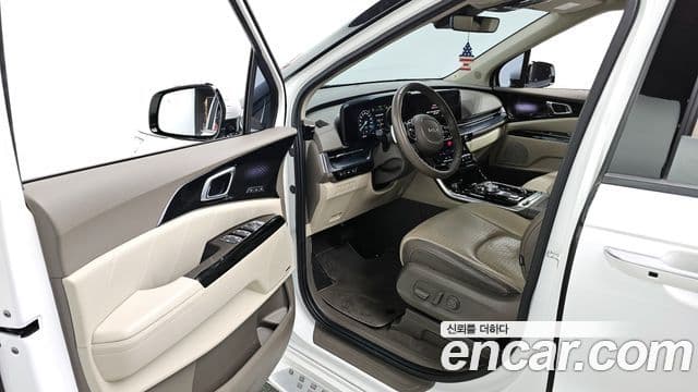 Kia Carnival 4세대 Signature, 2023 10