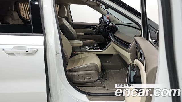 Kia Carnival 4세대 Signature, 2023 11