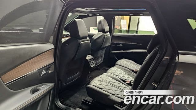 Peugeot 5008 2세대 1.2 Pure Tech GT, 2024 11
