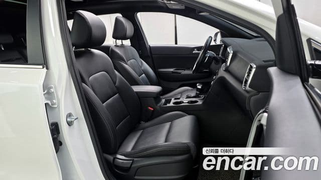 Kia Sportage The / новый Bold Noblesse, 2019 10