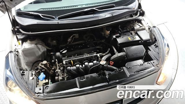 Hyundai Accent(новый кузов / новое поколение) Modern, 2014 6