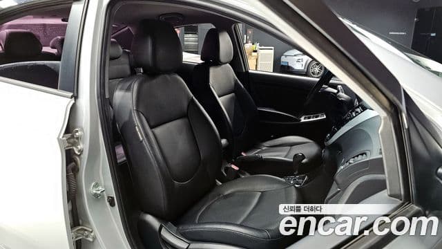 Hyundai Accent(новый кузов / новое поколение) Modern, 2014 10