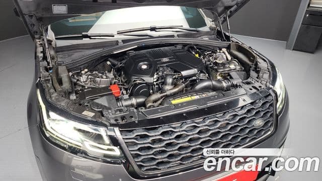 Land Rover Range Rover Velar 3.0 D300 R-Dynamic HSE, 2019 6