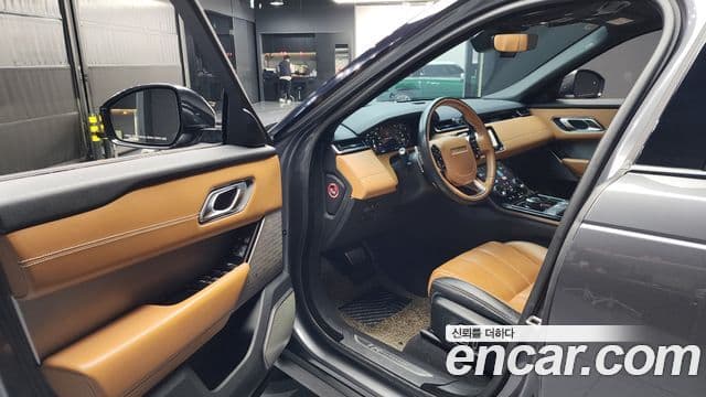 Land Rover Range Rover Velar 3.0 D300 R-Dynamic HSE, 2019 10