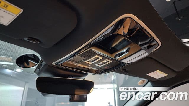 Land Rover Range Rover Velar 3.0 D300 R-Dynamic HSE, 2019 19