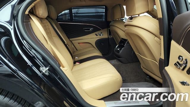 Bentley Flying Spur 3세대 4.0 Azure, 2023 12