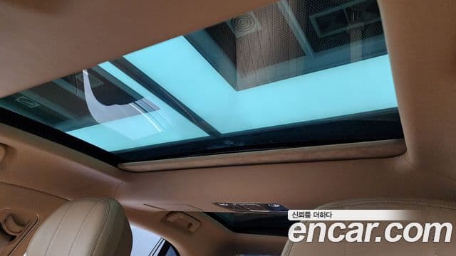 Bentley Flying Spur 3세대 4.0 Azure, 2023 17