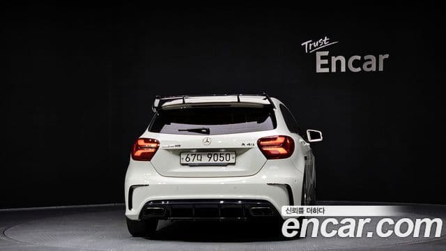 Mercedes-Benz A-класс W176 A45 AMG 4MATIC, 2018 4