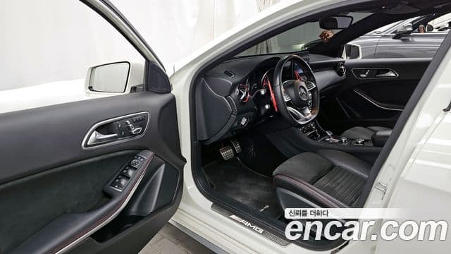 Mercedes-Benz A-класс W176 A45 AMG 4MATIC, 2018 10
