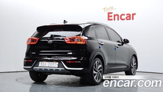 Kia Niro Noblesse, 2017 2