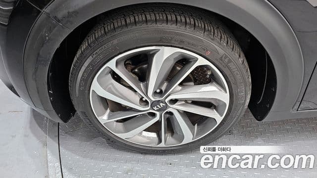 Kia Niro Noblesse, 2017 все фото