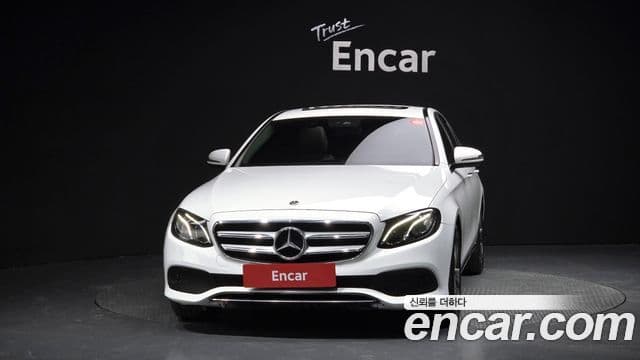 Mercedes-Benz E-класс W213 Avantgarde, 2019 3