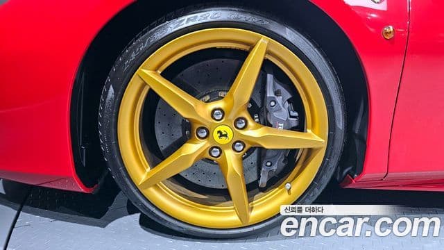 Ferrari 488 스파이더, 2019 все фото