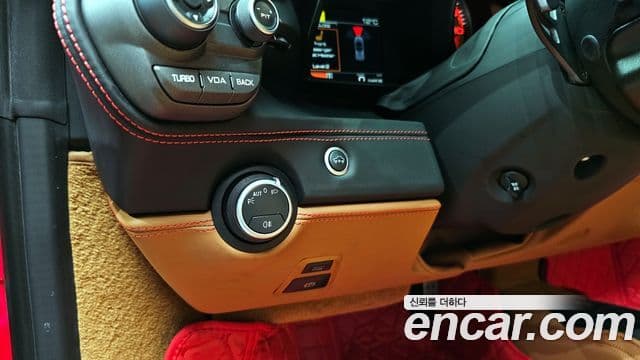 Ferrari 488 스파이더, 2019 16