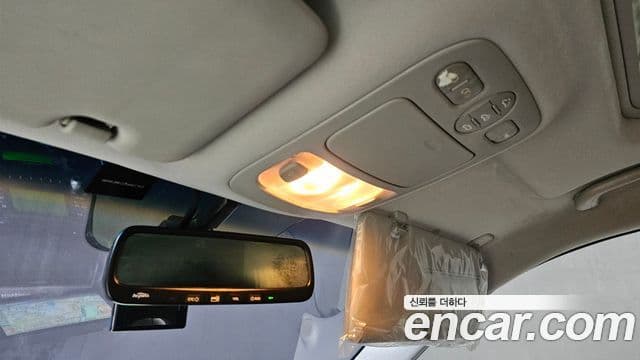 Kia Carnival R Premium, 2013 18