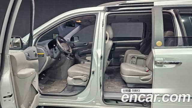 Kia Carnival R Premium, 2013 19