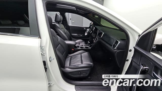 Kia Sportage The / новый Bold Intelligent, 2019 12