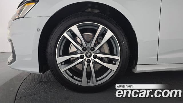 Audi A6 (C8) Premium, 2021 все фото