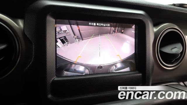 Jeep Wrangler (JL) 2.0 Sport 4도어, 2018 15