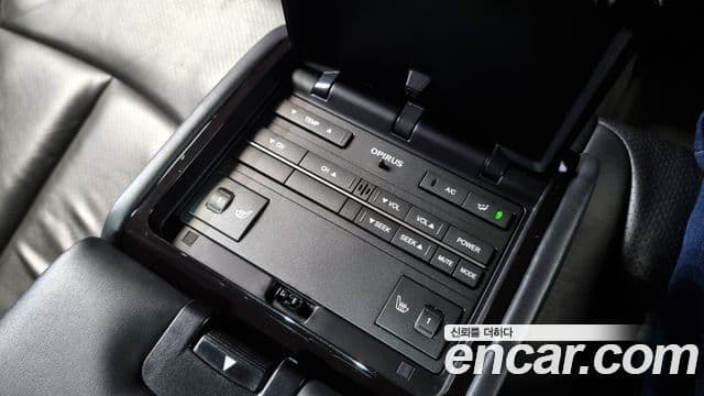 Kia New Opirus Luxury, 2009 18