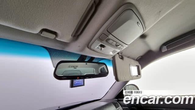 Kia New Opirus Luxury, 2009 20