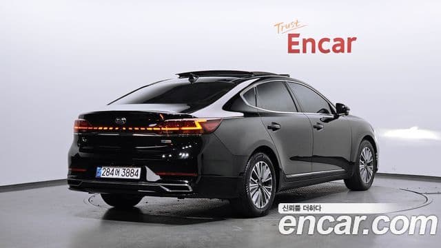 Kia K7 Premier гибрид Signature, 2020 2