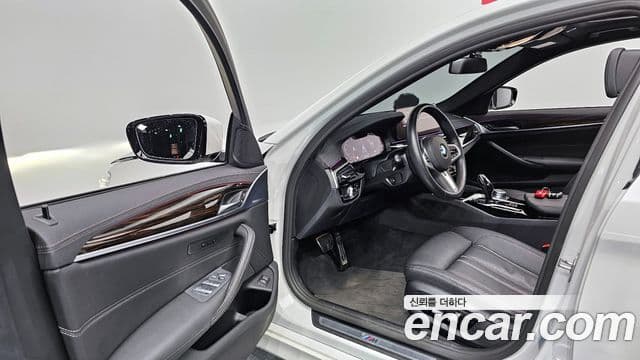 BMW 5시리즈 (G30) 520i M Sport, 2022 11