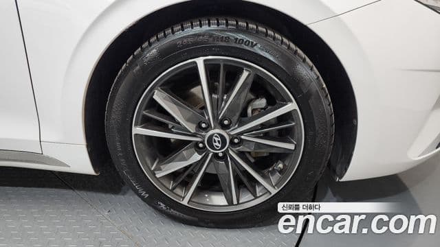 Hyundai The / новый New Grandeur IG Le Blanc, 2023 все фото