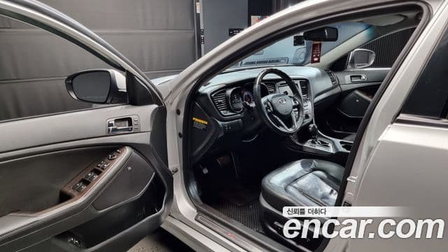 Kia K5 Noblesse, 2012 11