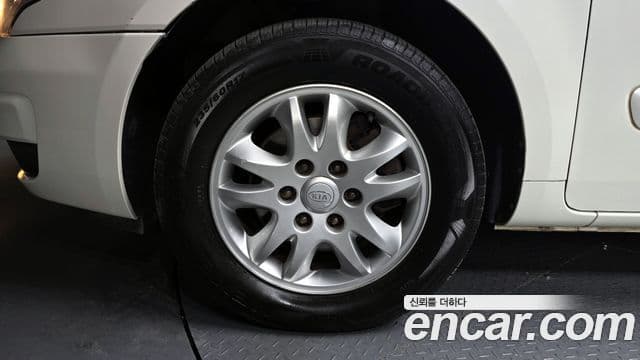 Kia Carnival R New Carnival лимузин GLX, 2011 все фото